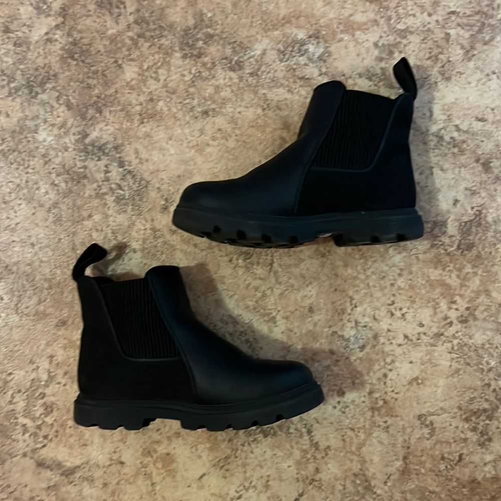 Native Shoes Kids Kensington Treklite Boot, Black, Size 10